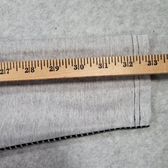 Oakley Men's‎ XL Regular Fit Black Gray Striped Long Sleeve Polo - Picture 8 of 8